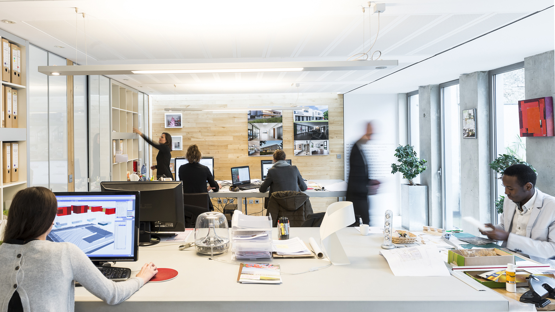 06-Seuil-architecture-Agence-Salle-travail-Crédit-Ph.-Stéphane-Brugidou